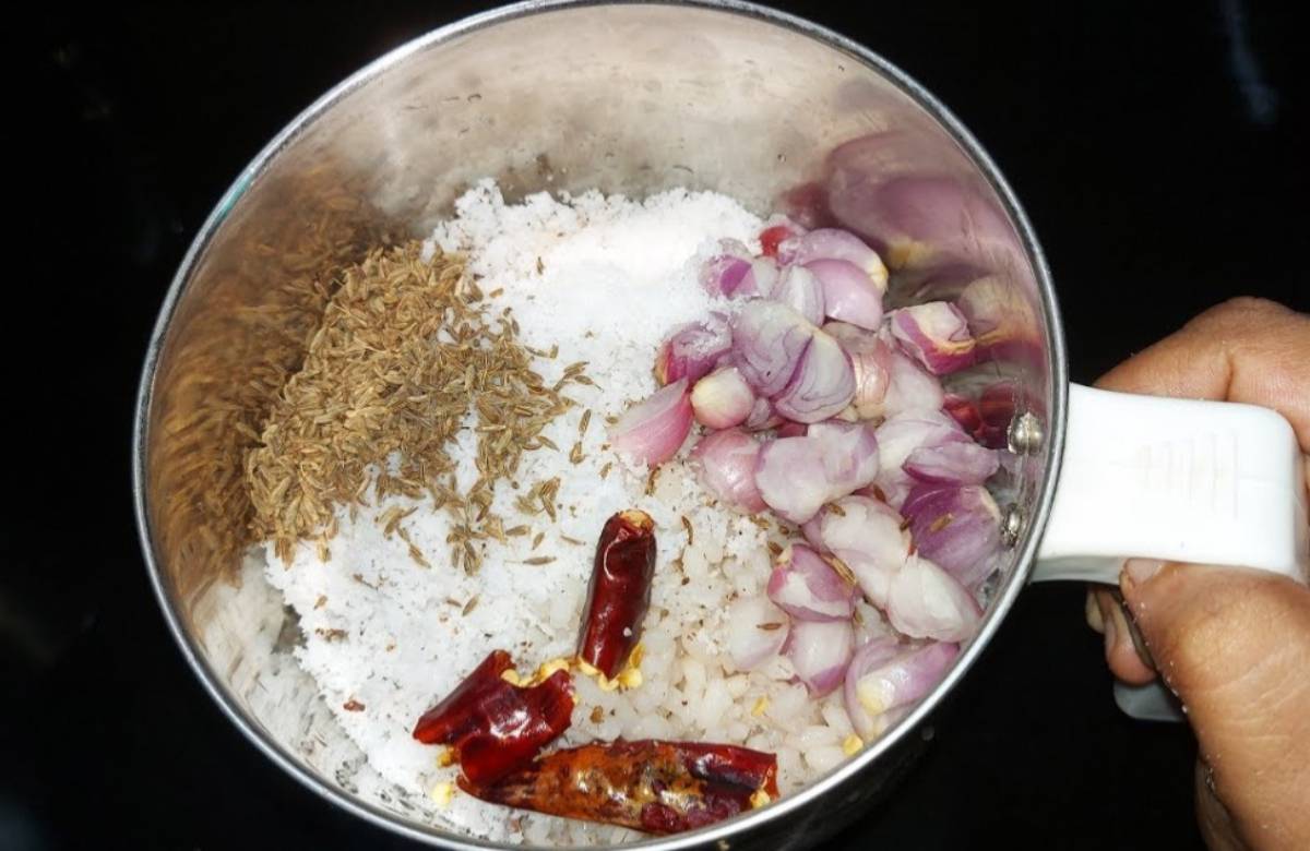 Raw Rice and Onion Breakfast Recipe